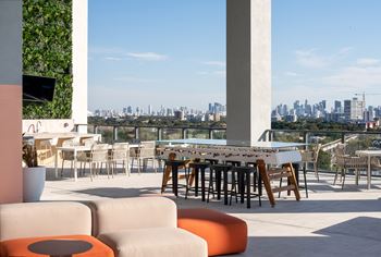Expansive amenity roof deck